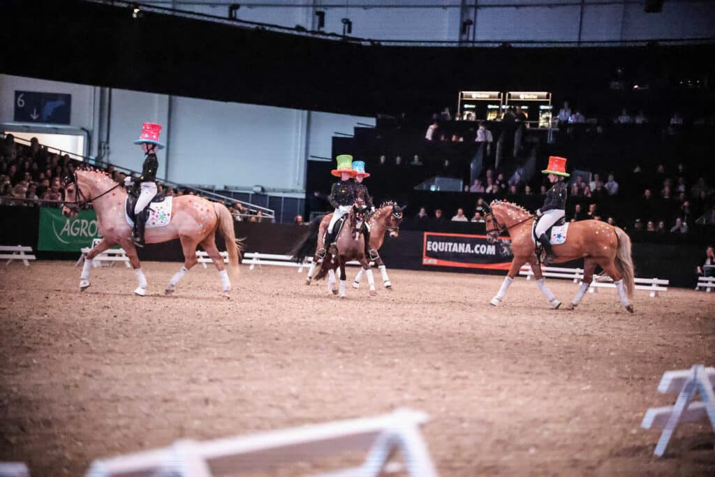 Equitana2023 35 1 Equitana Essen 2023 - Pony-Quadrille startet beim Show Cup der Uelzener Versicherungen